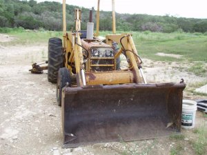 International Backhoe 2.jpg