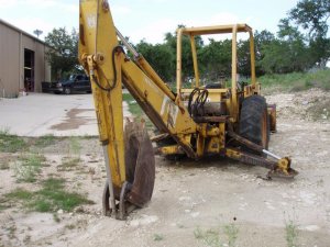 International Backhoe 4.jpg