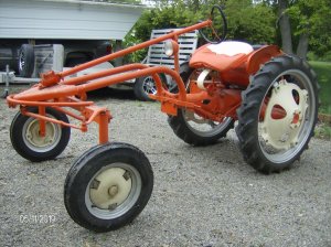Tractors 2019 013.JPG