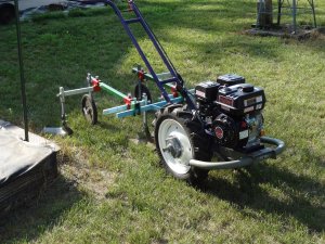 weedslayer tractor 012.JPG