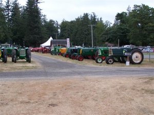 100_9705 (Small).JPG