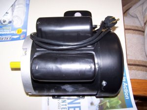 100_3895-m.JPG