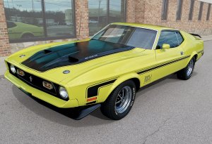 1971-ford-mustang-mach-1-front.jpg