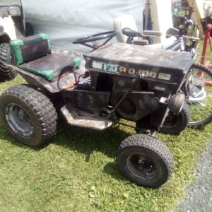 Ford Tractor.jpg Ford Tractor.jpg