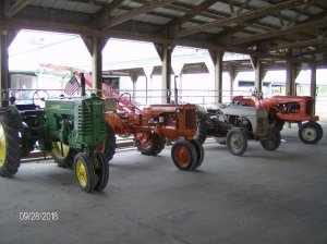 Tractors 2018 087.JPG
