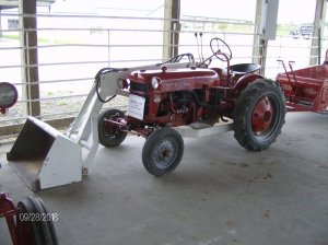 Tractors 2018 093.JPG