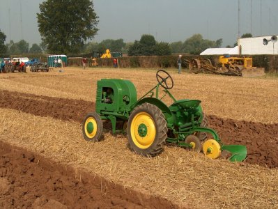 JD at a Herefordshire Ploughing day.jpg