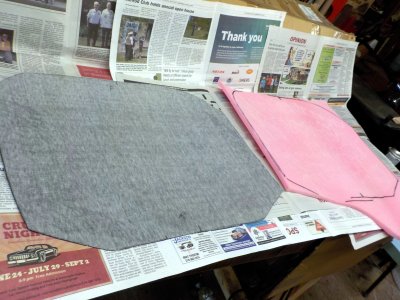3 Light Coat Of SPray Adhesive Appled To Sew Foam And Vinyl.jpg
