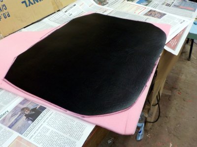 4 Sew Foam Stuck To Bottom Of  Vinyl Insert.jpg