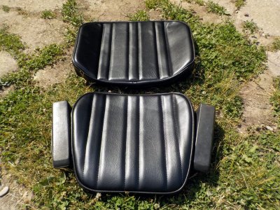 6 Arm Rests Added And Pictures Outside.jpg