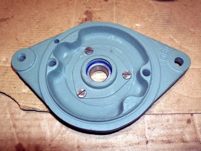 44 Bearing And Retainer Installed.jpg
