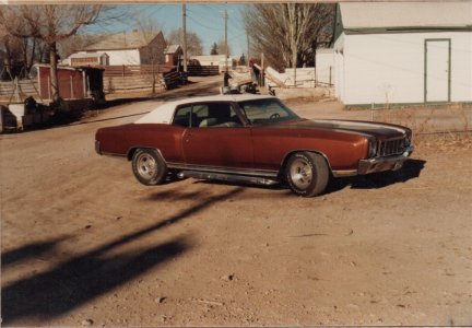 '71 Monte Carlo in 1980.jpg