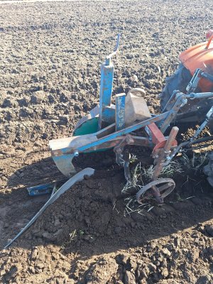wheel hold the plough 15-3-25.jpg