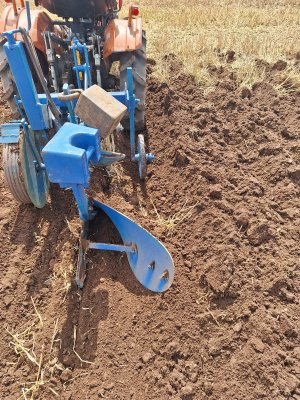 furrow wheel working 27-7-25.jpg